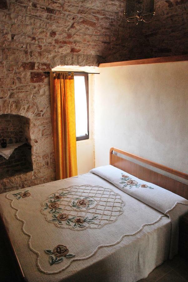 Il Trullo E Il Fortino Альберобелло Экстерьер фото